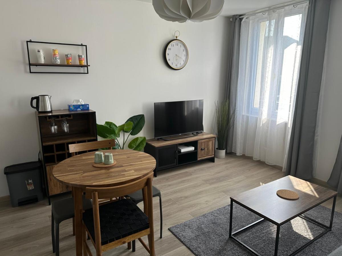 Appartement Agreable Et Confortable Pour 4 Personnes ル・アーヴル エクステリア 写真